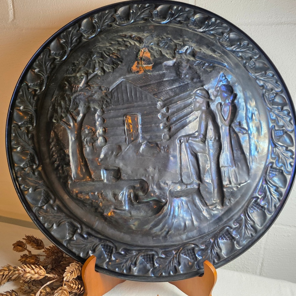 Vintage Embossed Copper Plate 'Settlers Scene' Log Cabin Oak Leaf Border 19.5" - Picture 10 of 11